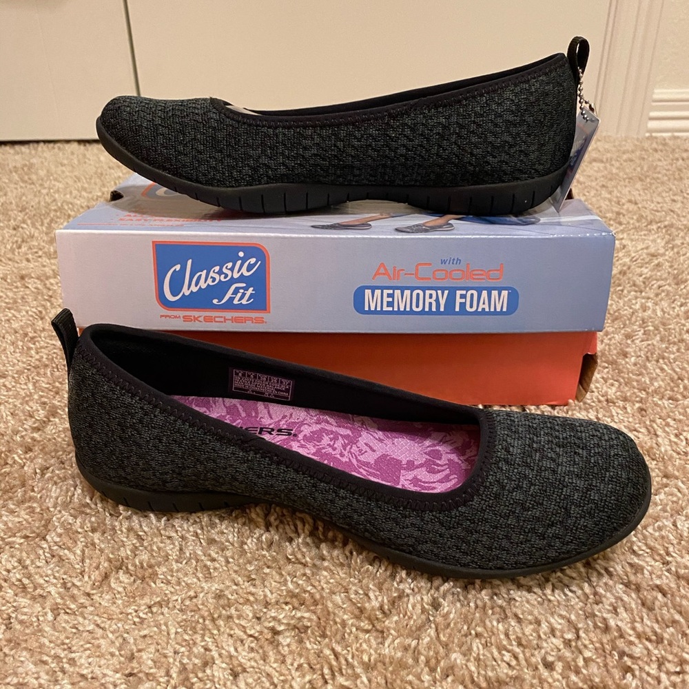 Skechers Classic Fit Shoes